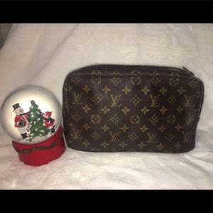 Louis Vuitton Cosmetic Pouch Trousse Toilette 28
